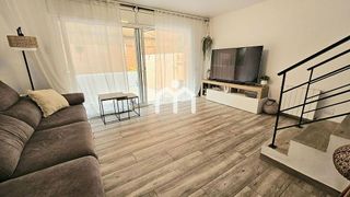 Casa adosada en venta en La Morera en Badalona