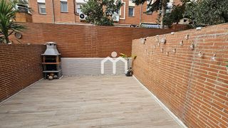 Casa adosada en venta en La Morera en Badalona