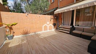 Casa adosada en venta en La Morera en Badalona