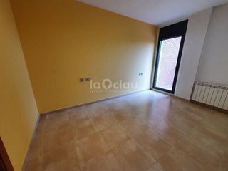 Piso en venta en El Sucre-Universitat en Vic