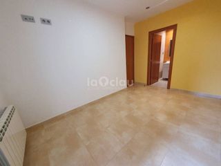 Piso en venta en El Sucre-Universitat en Vic