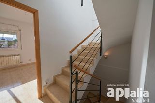 Casa adosada en venta en Sentmenat