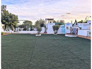 Casa en venta en Carmona