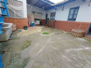 Chalet en venta en Valdepeñas