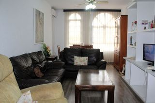 Piso en venta en San Luis en Almería