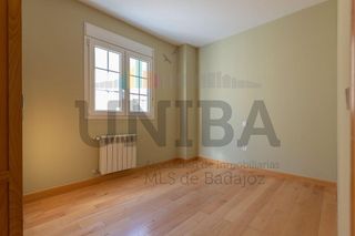 Dúplex en venta en Maria Auxiliadora - Barriada LLera en Badajoz