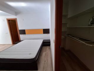 Piso en alquiler en Trinitat en Valencia