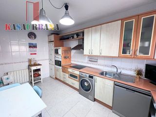 Casa adosada en venta en Yeles