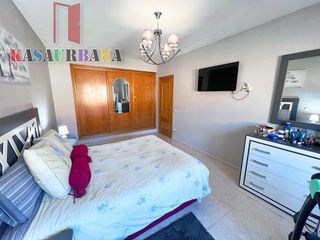 Casa adosada en venta en Yeles