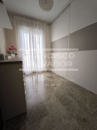 Casa adosada en venta en Lucena