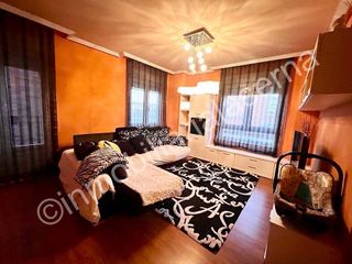 Casa pareada en venta en Trobajo del Camino en San Andrés del Rabanedo