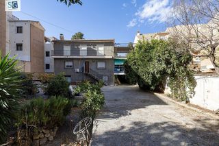 Chalet en venta en Zubia (La)