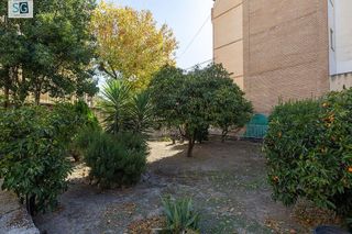 Chalet en venta en Zubia (La)