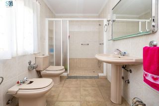 Chalet en venta en Zubia (La)