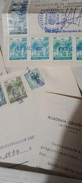 Lote de pólizas antiguas españolas