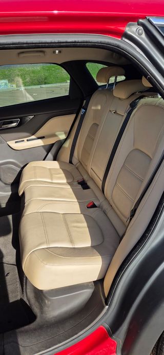 Jaguar F-Pace 4x4 automatico 180cv diesel 150.000k