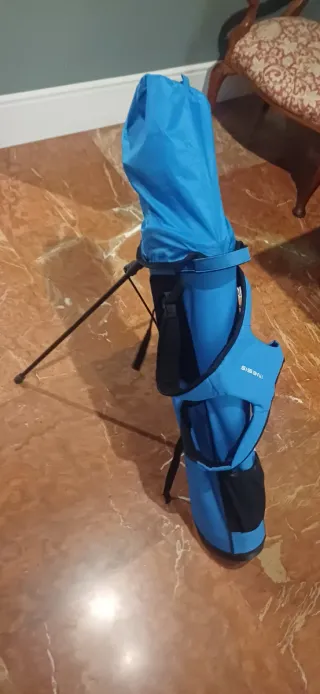 Bolsa Golf Zurdo NIÑO aprox 9 años + Palos + tiall