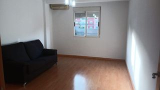 Piso en venta en Torrefiel en Valencia