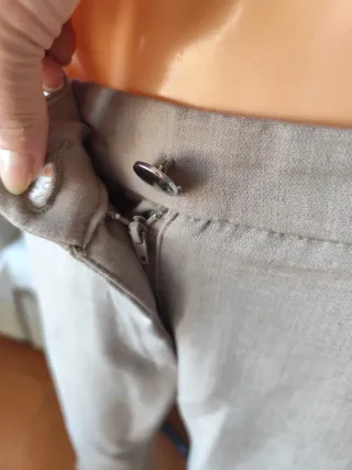 Pantalones rectos beige