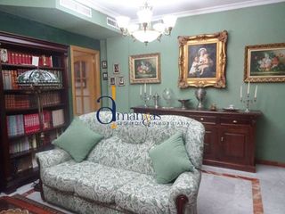 Piso en venta en Lucena