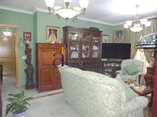 Piso en venta en Lucena