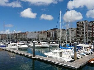 Piso en venta en Natahoyo en Gijón