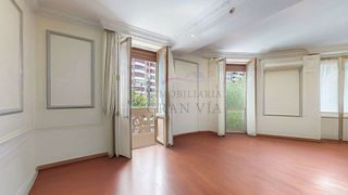 Piso en venta en La Roqueta en Valencia