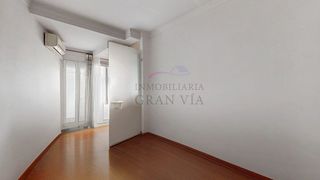Piso en venta en La Roqueta en Valencia