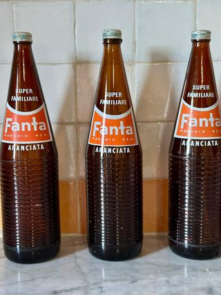 4 Bottiglie Fanta Aranciata Vintage