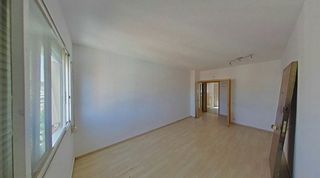 Piso en venta en Artigas - Llefià en Badalona