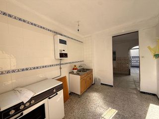 Chalet en venta en Fernán-Núñez