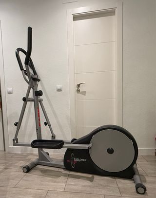 Elíptica y banco abdominales