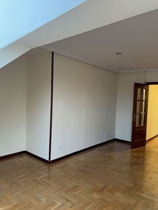 Piso en alquiler en El Coto en Gijón