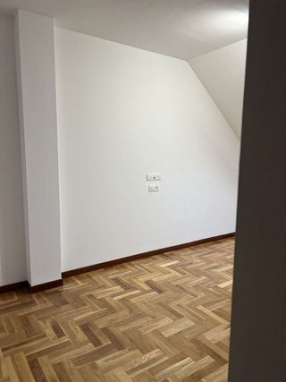 Piso en alquiler en El Coto en Gijón