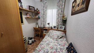 Piso en venta en Les Roquetes en Barcelona