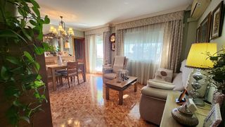 Piso en venta en Les Roquetes en Barcelona