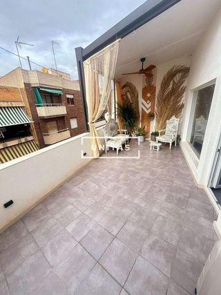 Ático en venta en Carolinas Bajas en Alicante