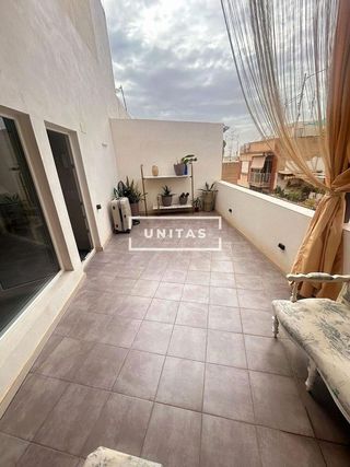 Ático en venta en Carolinas Bajas en Alicante