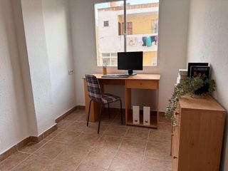 Piso en venta en Los Ángeles - Cruz de Caravaca en Almería