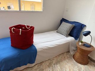 Piso en venta en Los Ángeles - Cruz de Caravaca en Almería