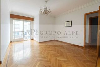 Piso en venta en Praza Independencia en Vigo