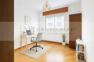 Piso en venta en Praza Independencia en Vigo