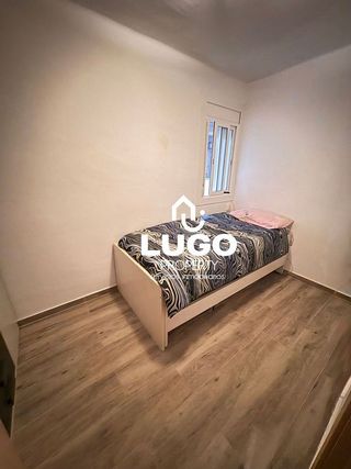 Piso en venta en Fondo en Santa Coloma de Gramanet