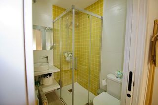 Piso en venta en La Carihuela en Torremolinos