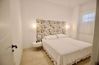 Piso en venta en La Carihuela en Torremolinos