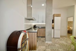 Piso en venta en La Carihuela en Torremolinos