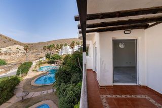 Piso en venta en Carboneras