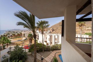 Piso en venta en Carboneras