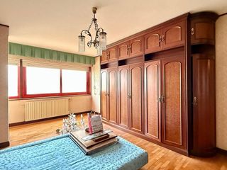 Piso en venta en Cuatro Caminos - Plaza de la Cubela en Coruña (A)