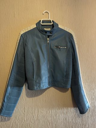 Cazadora vintage azul y blanca